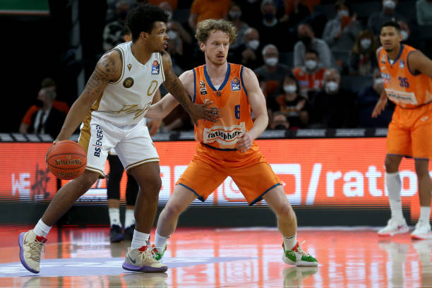 给瓜迪奥拉 给瓜迪奥拉